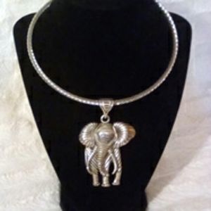 Silver chocker elephant necklace